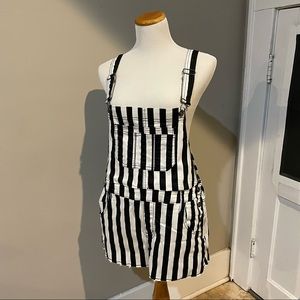 Cute black & white striped shortalls